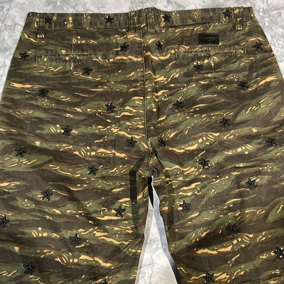 Men’s shorts size 38 next to new - Picture 3 of 7